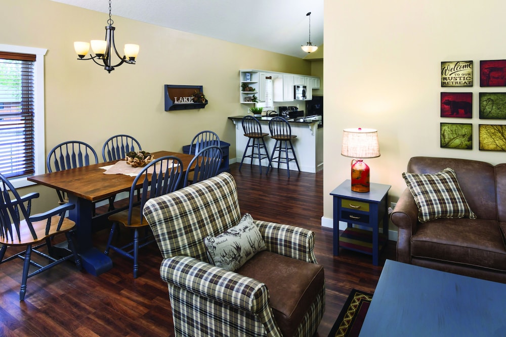 Room, Multiple Beds - Photo 1