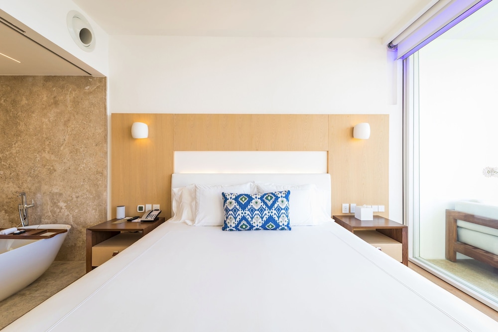 Junior Suite, Resort View (plunge Pool And Butler Service)