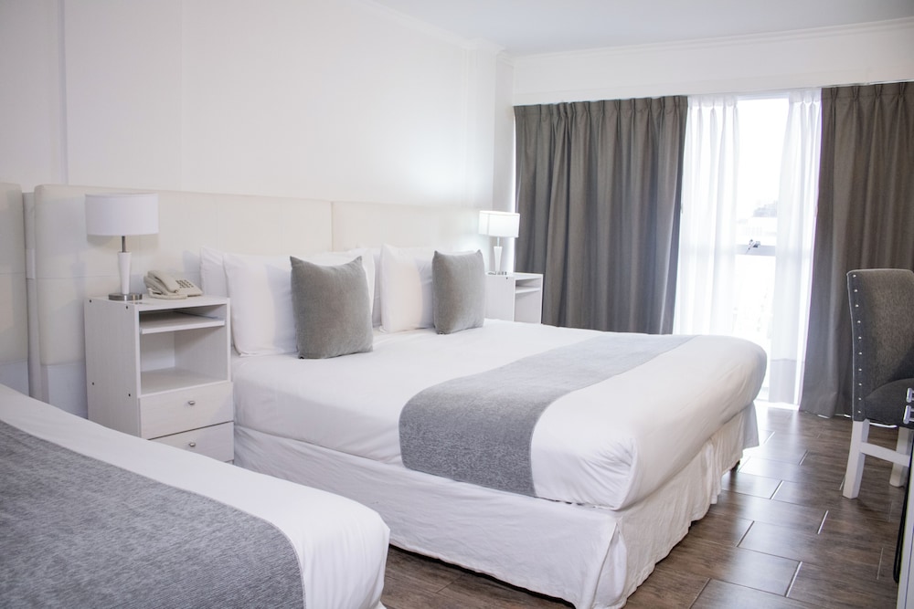 Executive Triple Room