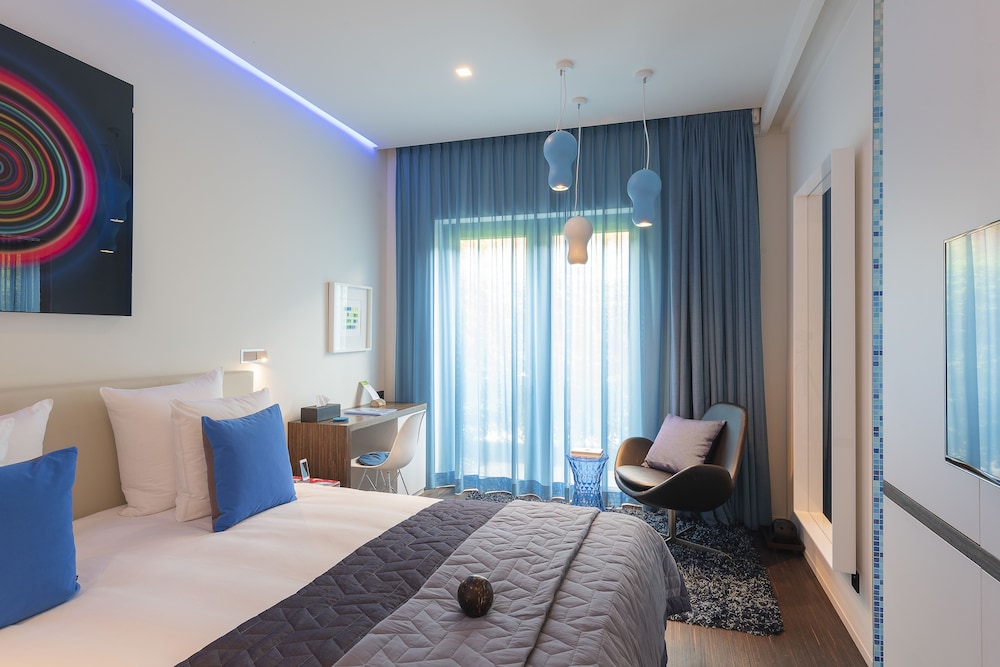 Suite, Terrace (Paul) photo 3