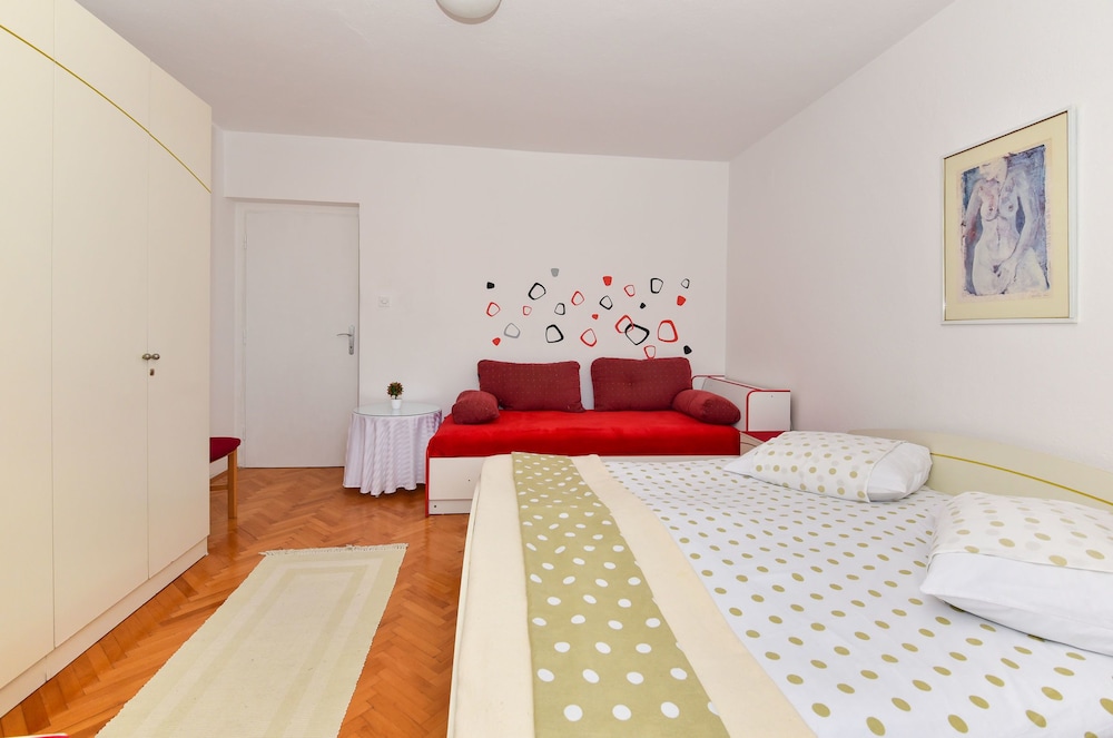 Apartment (A3) - Photo 16