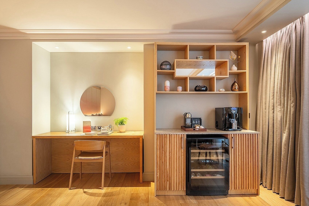 Studio Suite photo 3