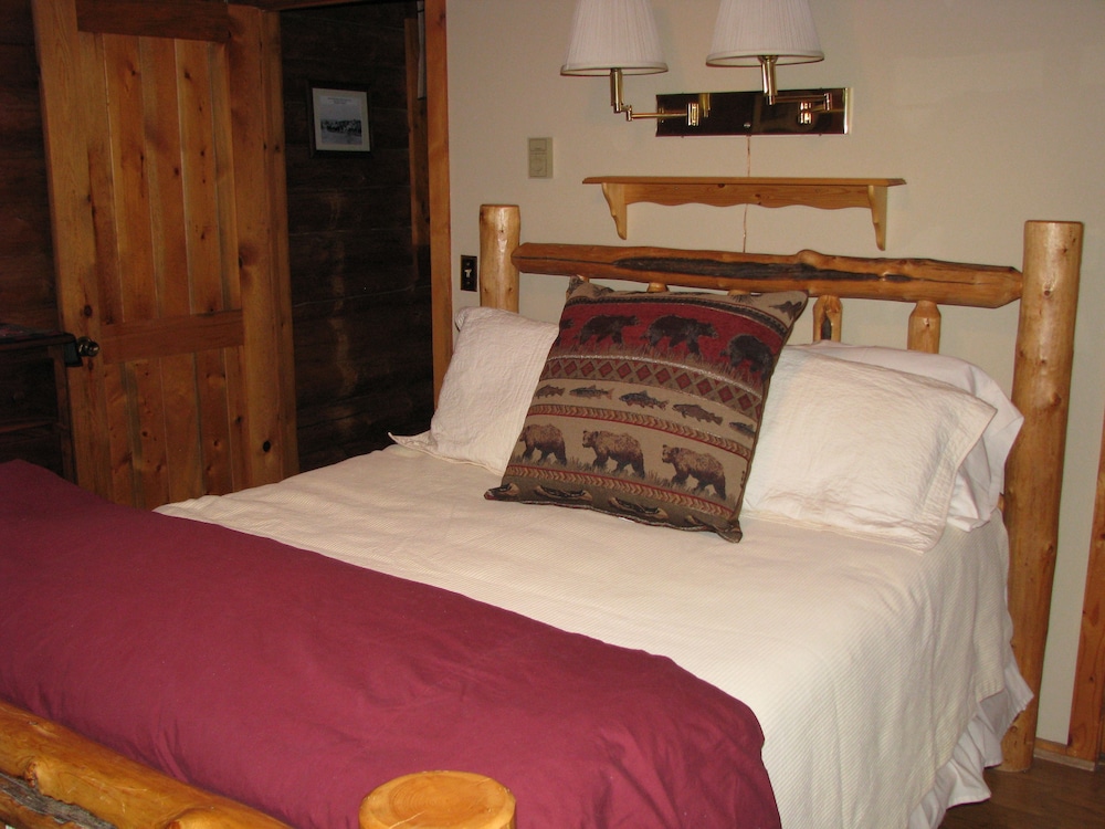 Deluxe House, 2 Bedrooms, River View photo 1