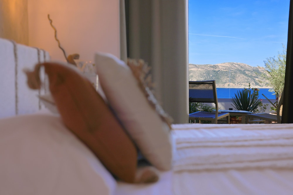 Panoramic Double Room, Balcony, Sea View - Photo 17
