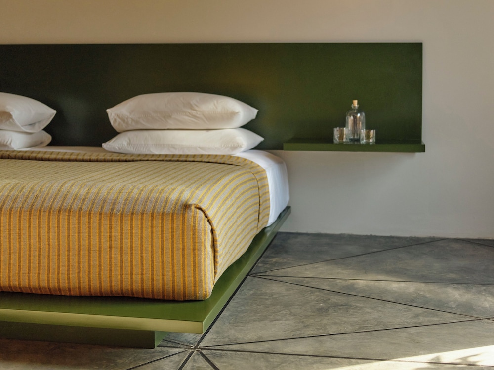 Deluxe Room - Photo 1