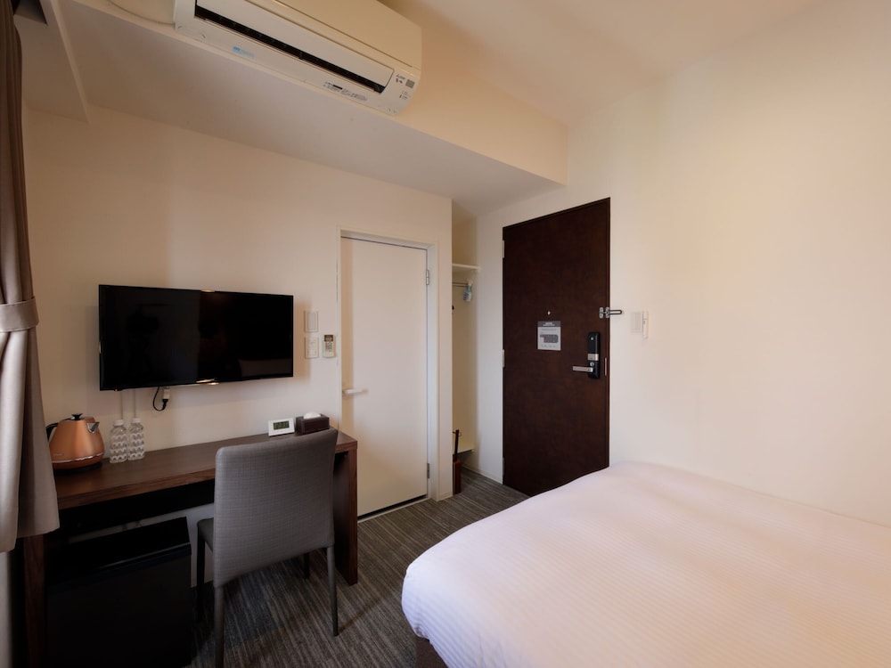 Double Room, Non Smoking photo 2
