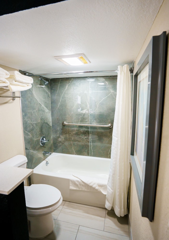 Standard Single Room - Photo 7