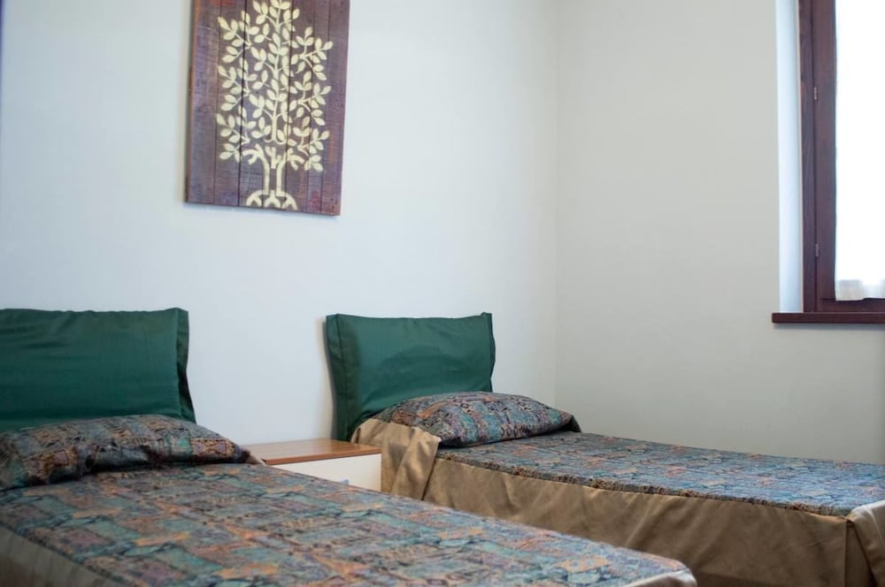 Twin Room, Shared Bathroom
