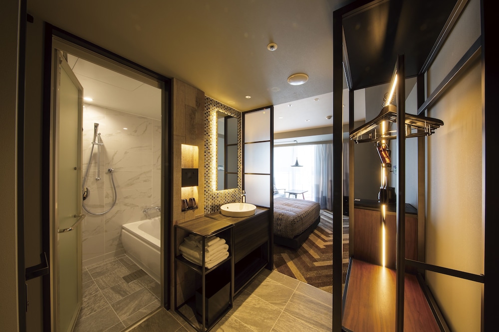 Standard Double Room, Non Smoking - Photo 4