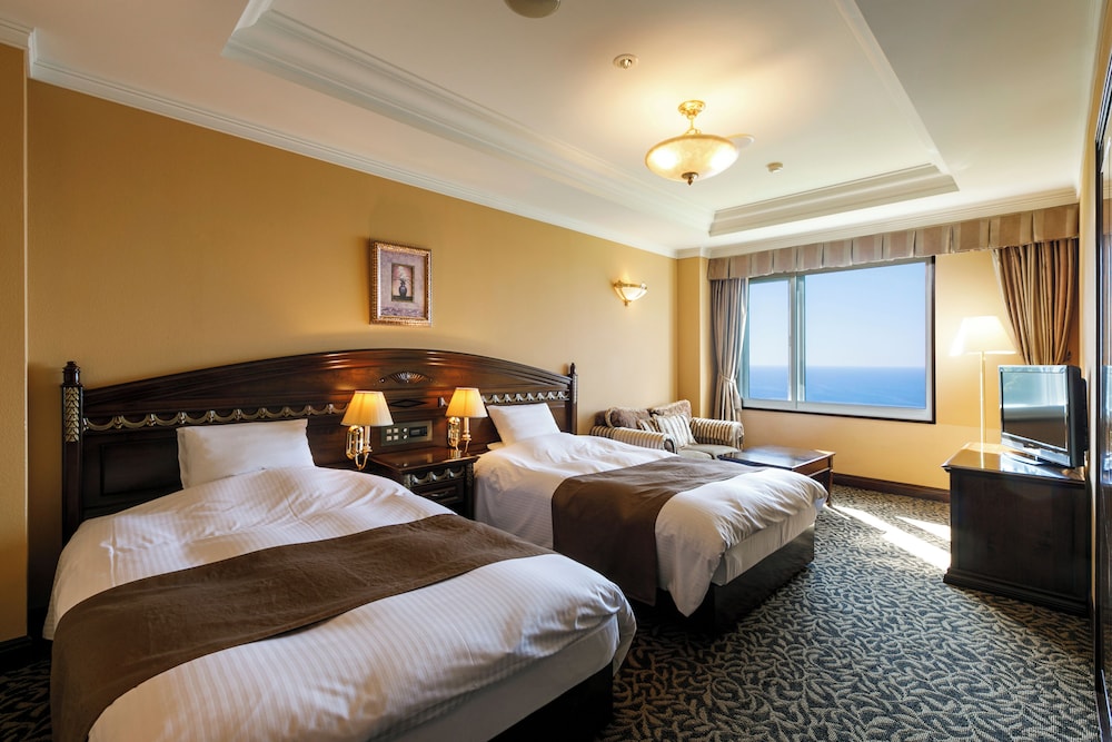 Superior Twin Room, Sea View photo 1