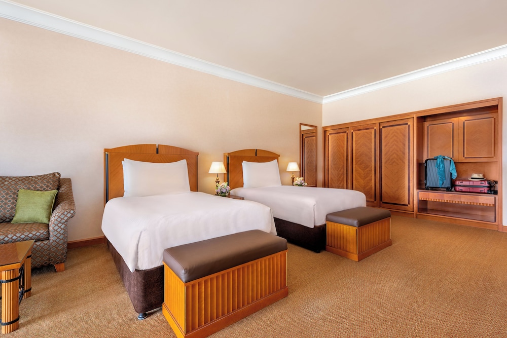 Superior Room Twin - Free daily shuttle bus to Yas attractions, Yas Mall and Grand Mosque