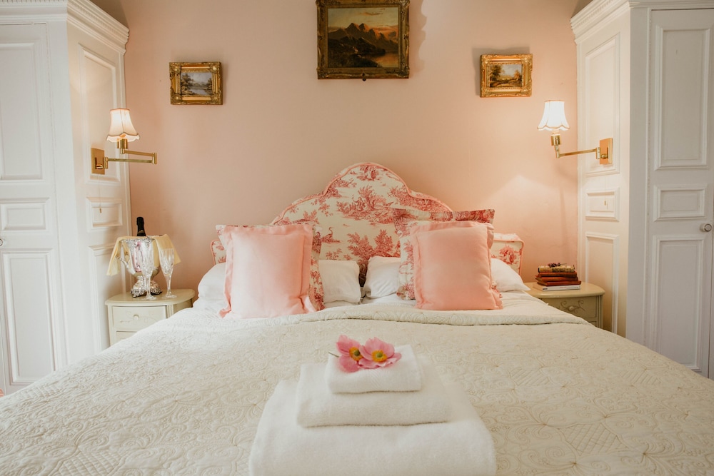 Standard Double Room - Photo 3