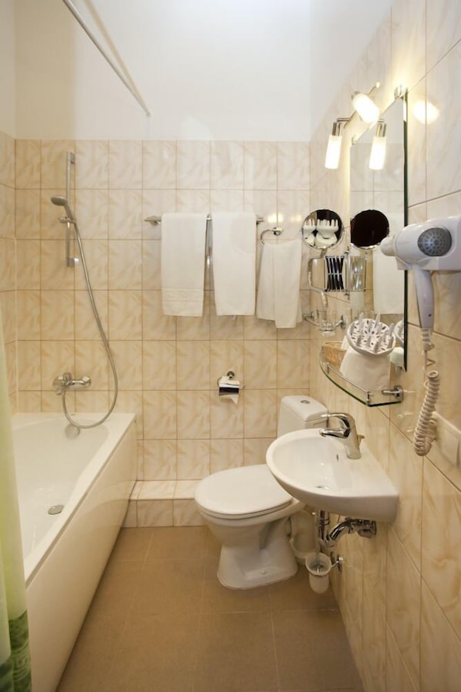 Superior Double Room - Photo 5