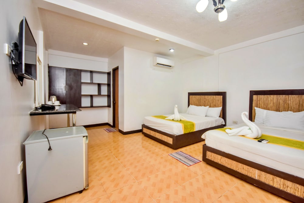 Quadruple Room photo 3