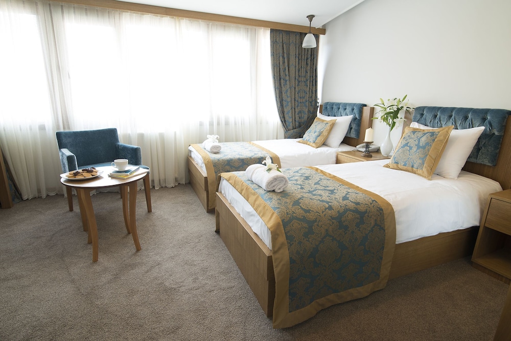 Standard Room photo 1