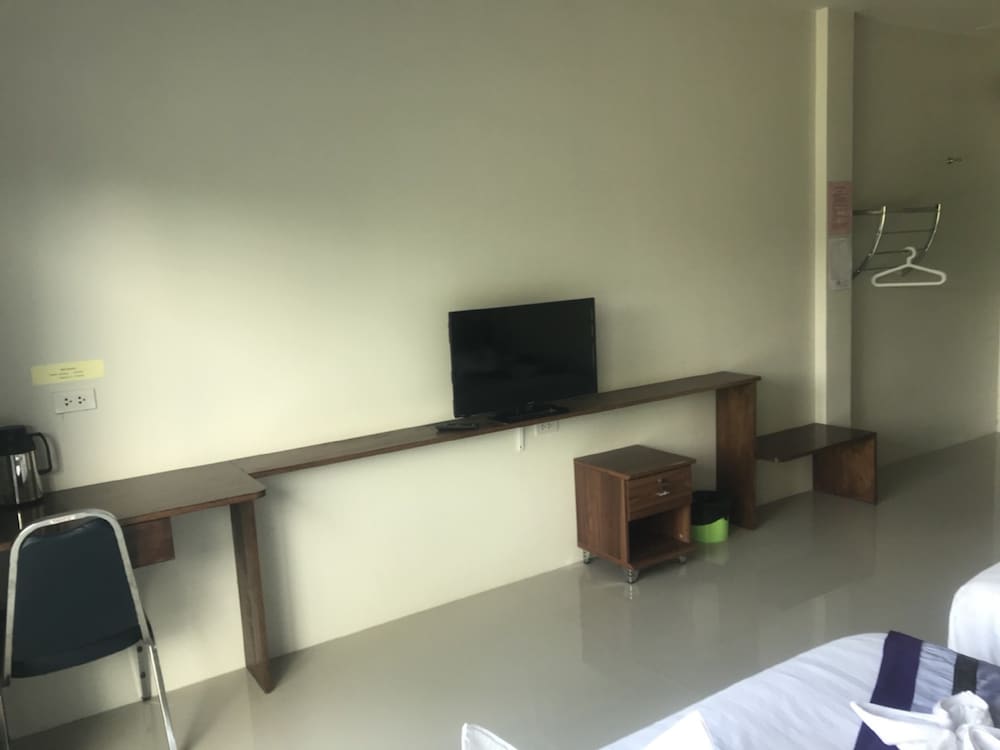 Standard Triple Room photo 3