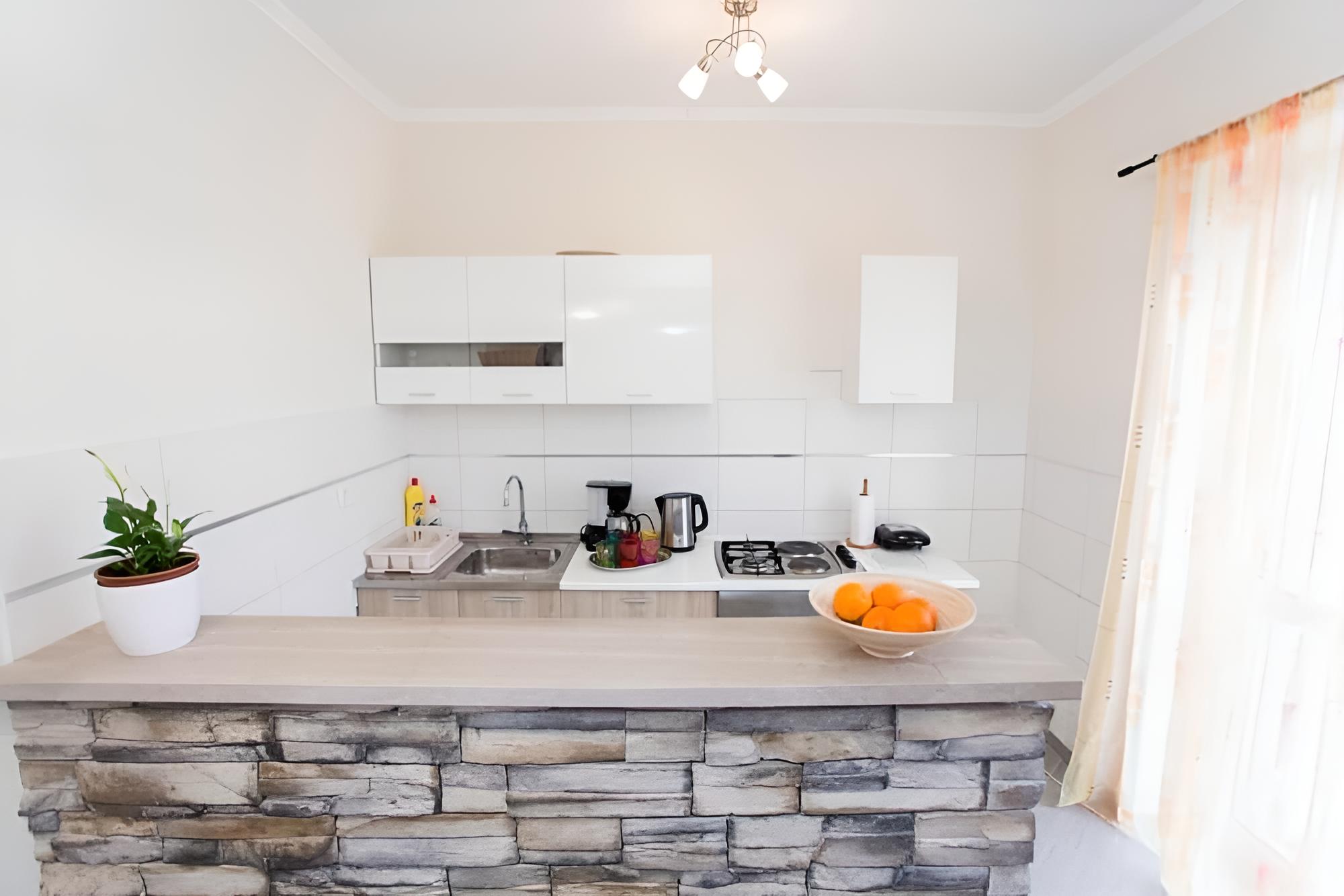 Apartment (Antea - private parking & garden - A1) photo 2