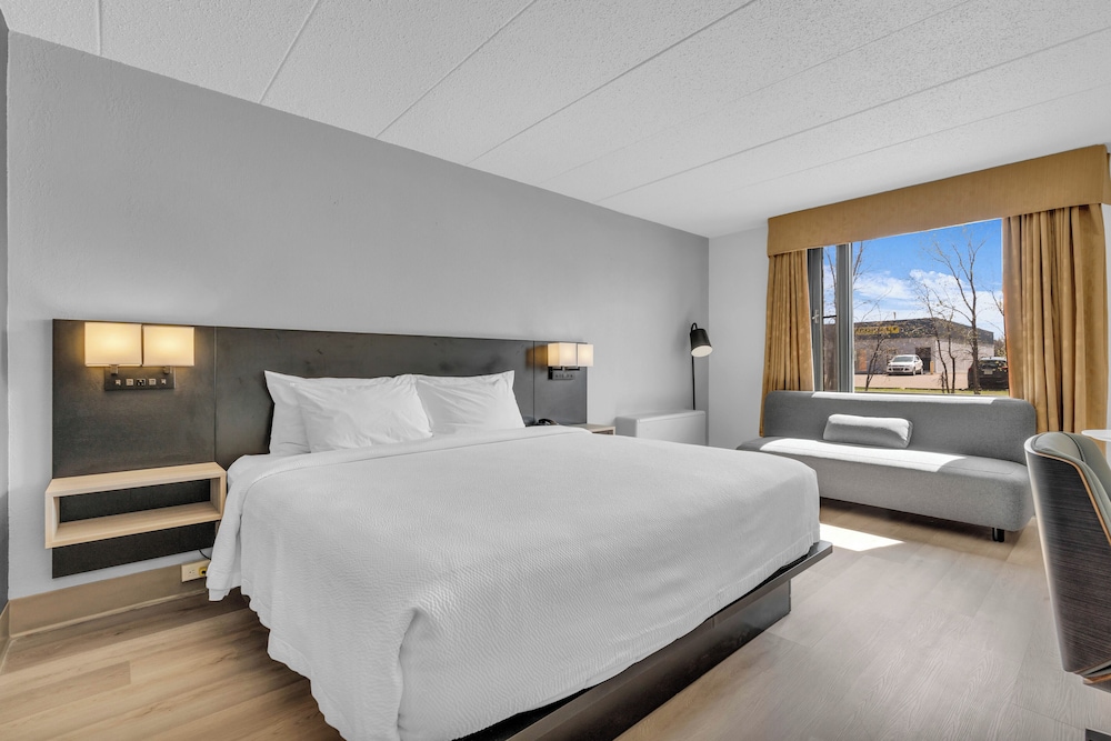 Superior Room, 1 King Bed