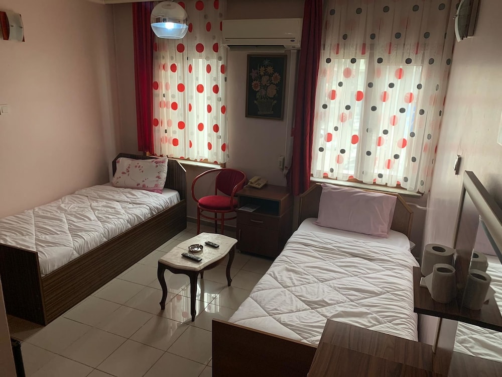 Double or Twin Room photo 1