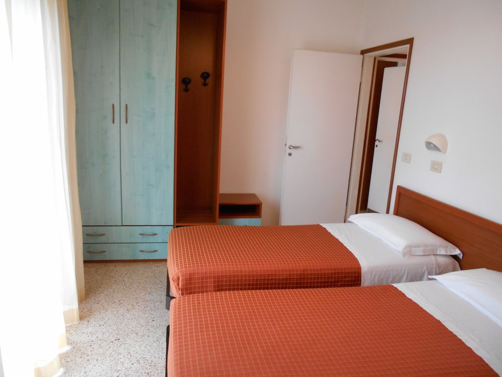 Double or Twin Room, Balcony