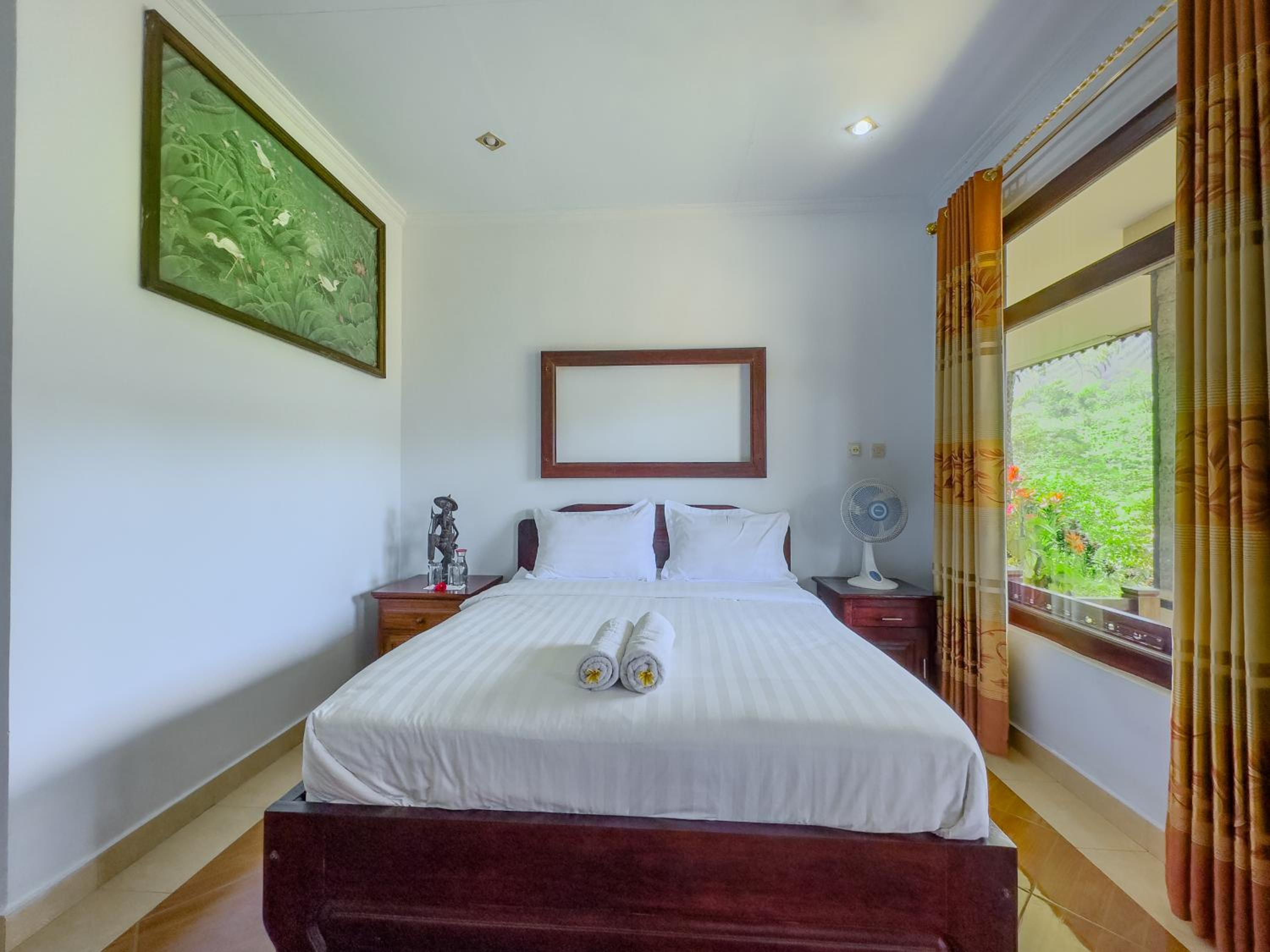 Standard Room photo 2