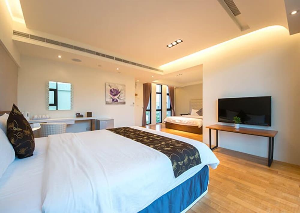 B Quadruple Room - Photo 3