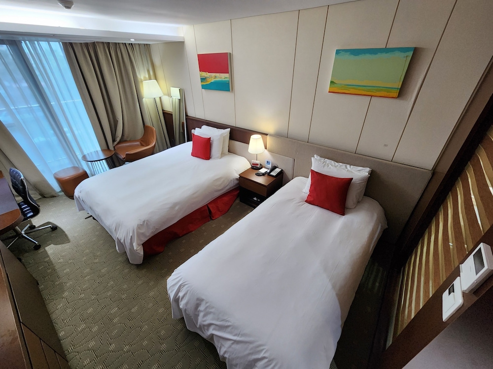 Family Twin Room (Superior) photo 3
