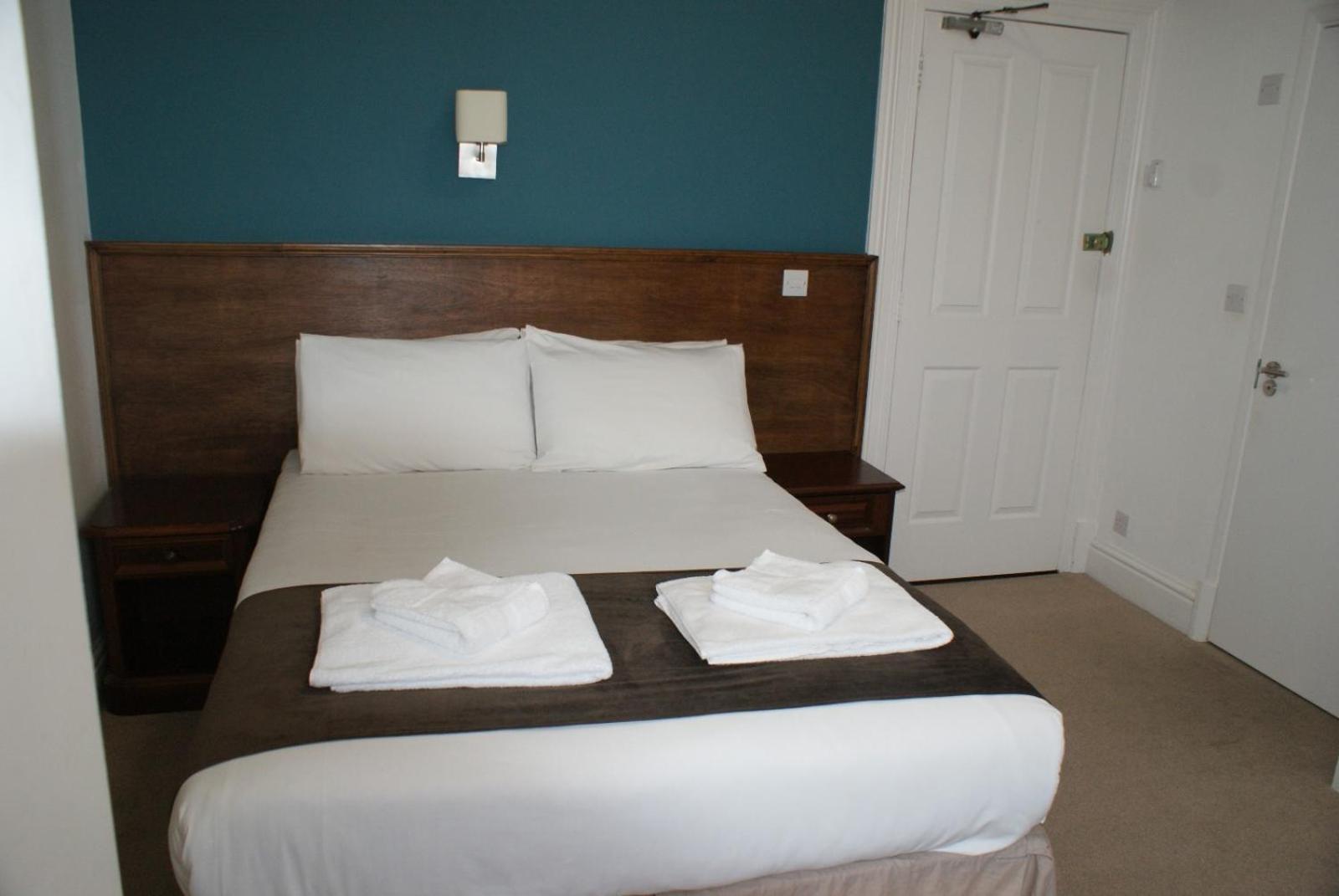 Double Room - Photo 1