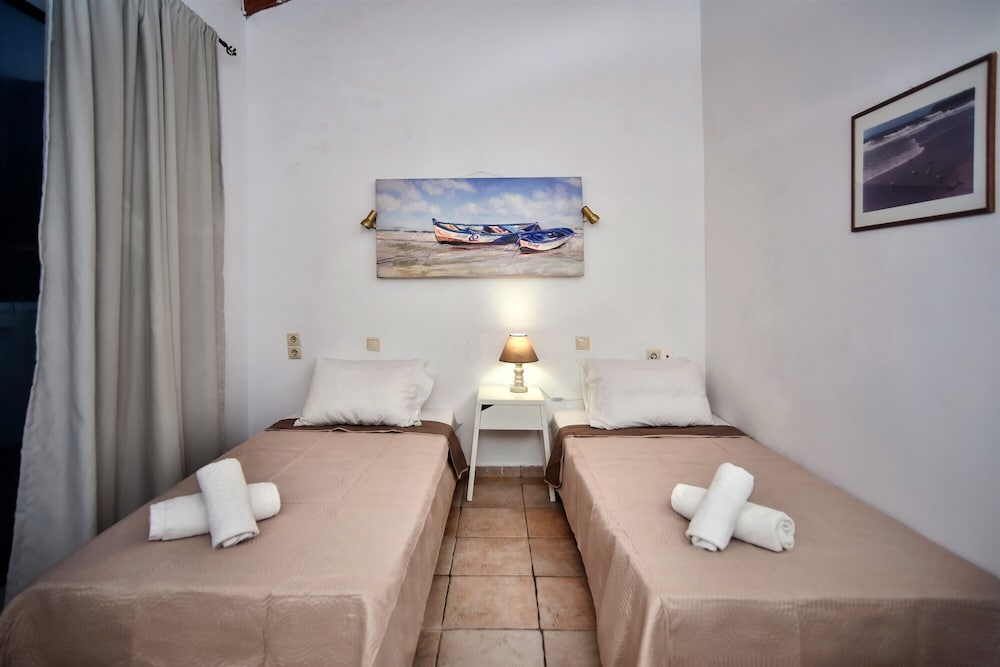 Comfort Double or Twin Room, Garden View photo 2