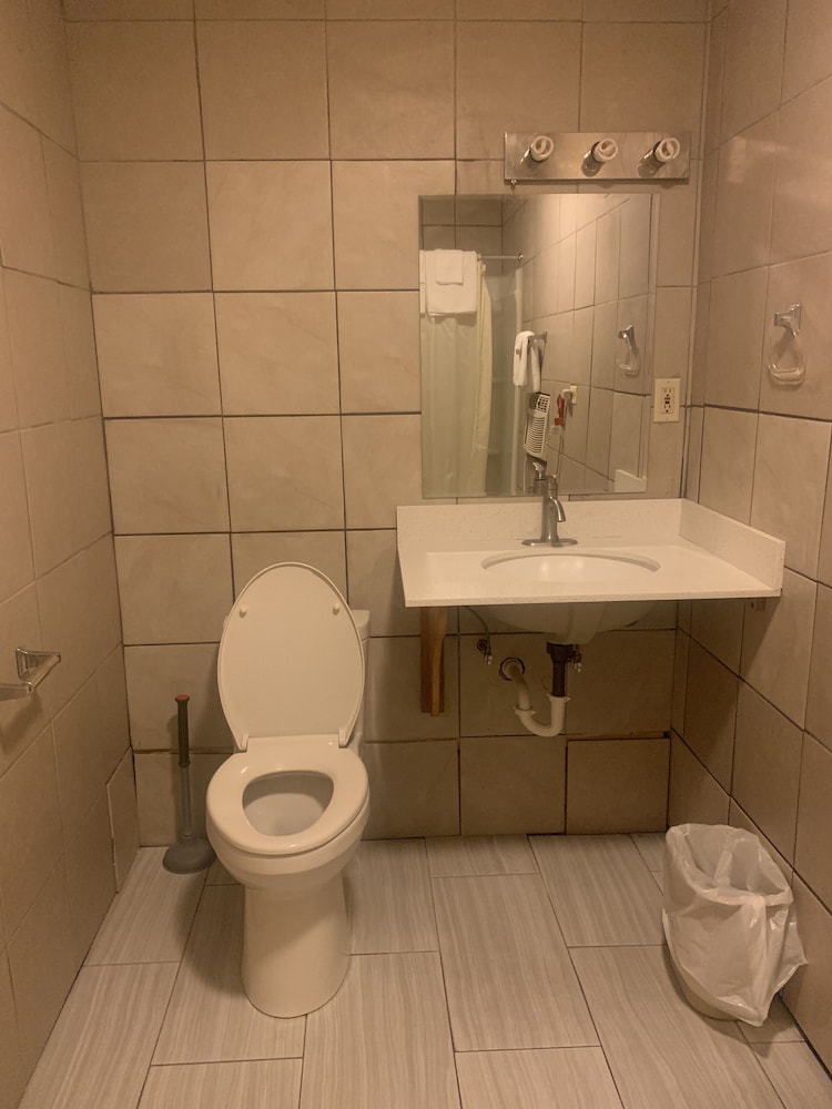 Basic Room photo 3