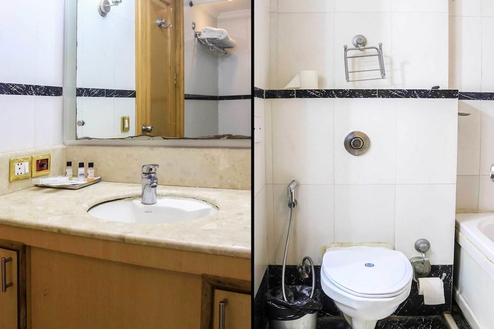 Standard Triple Room ( A/C ) photo 2