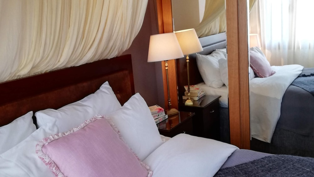Villa, 2 Bedrooms, Smoking, Private Pool