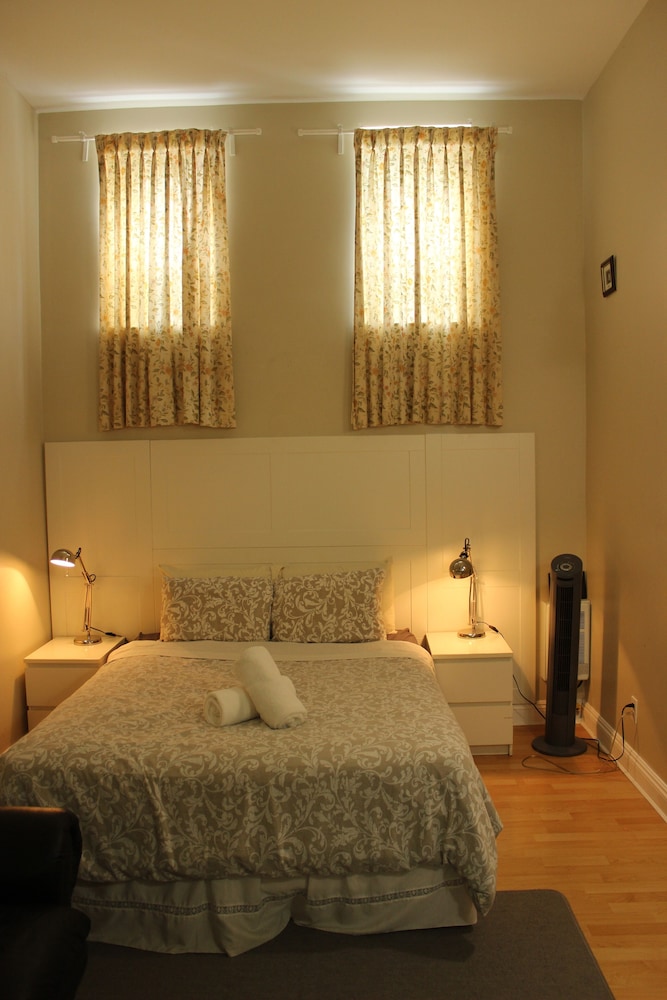 Double Occupancy Room, Private Washroom