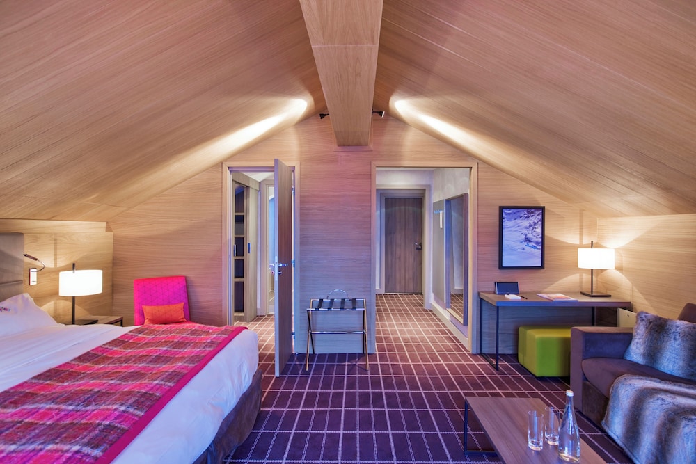 Honey Suite photo 2