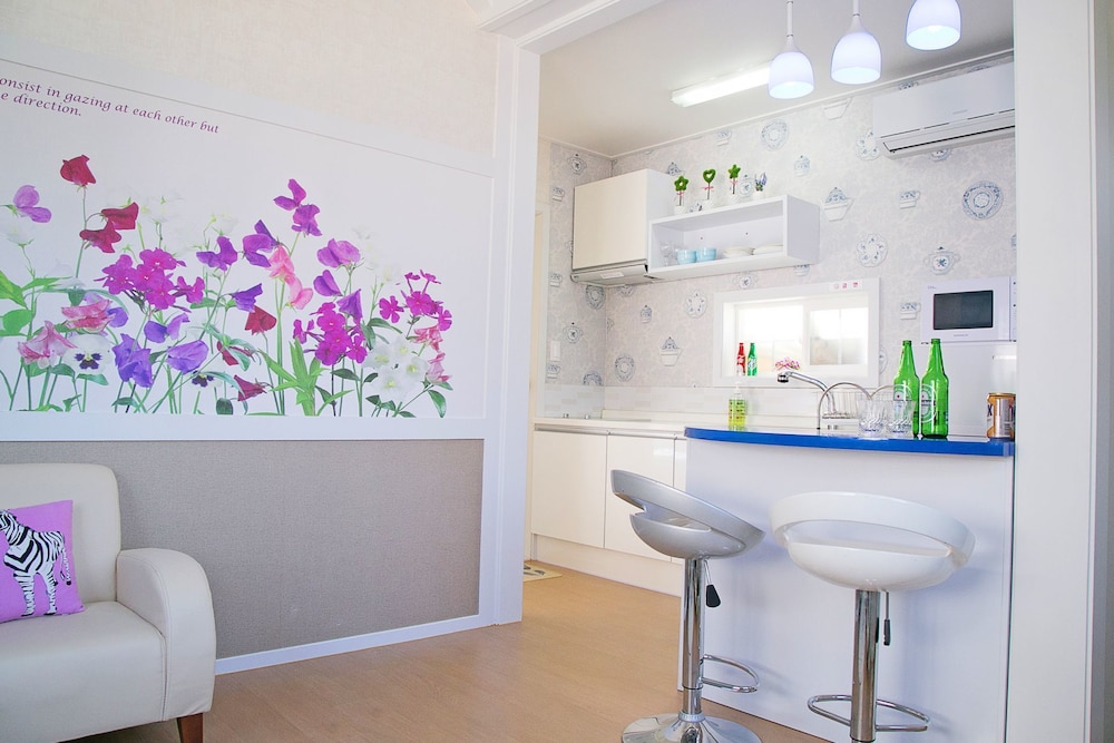 Panoramic House, 1 Bedroom, Terrace, Lakeside (Starlight Lake) photo 2
