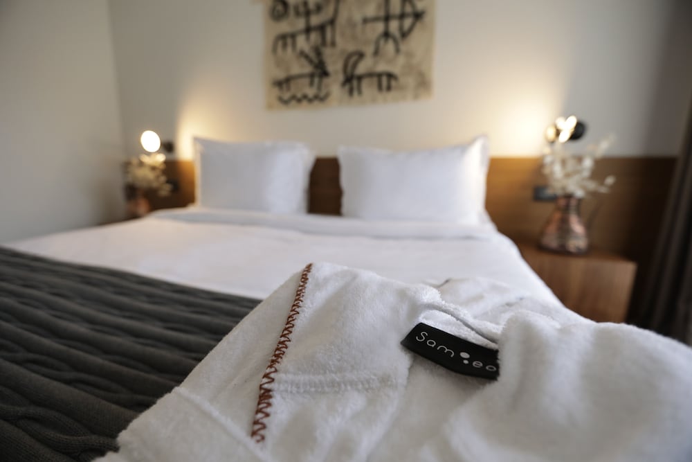 Deluxe Double or Twin Room, Mountain View