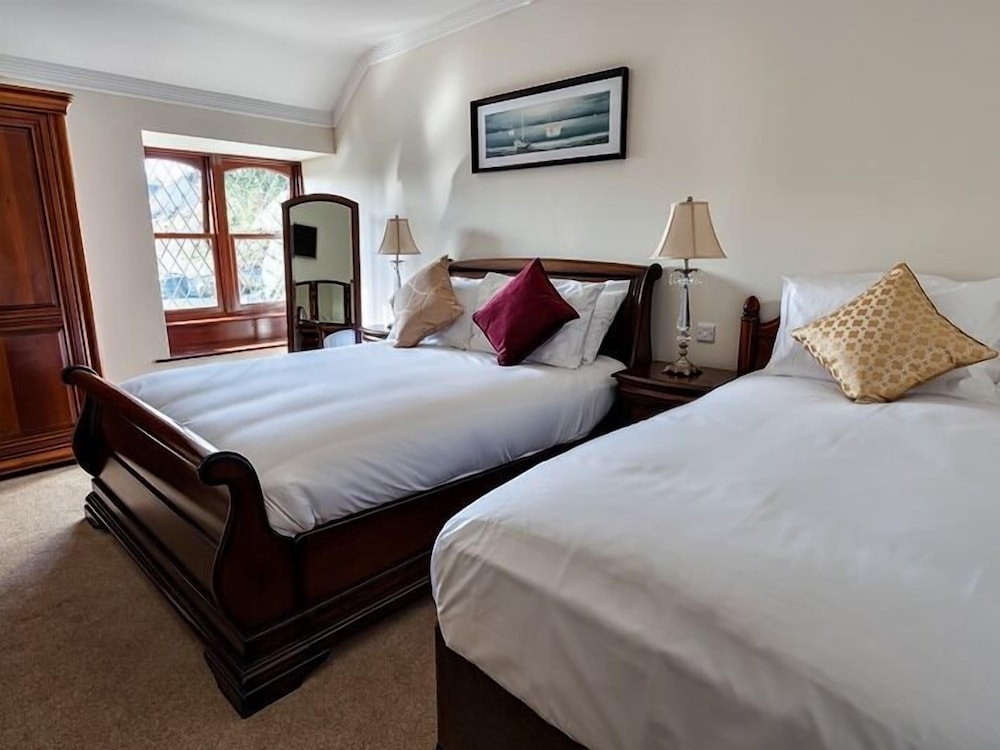 Superior Double or Twin Room, Ensuite photo 1