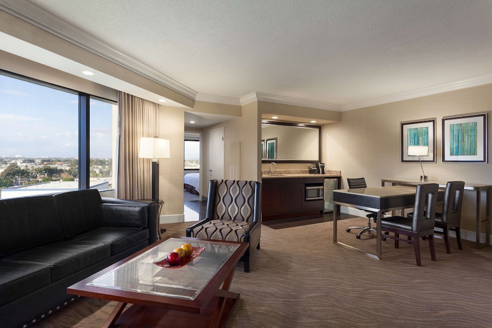 Suite, Non Smoking - Photo 3