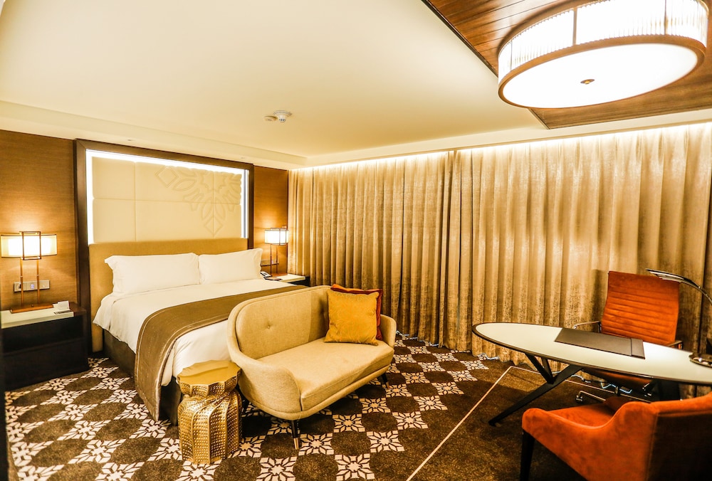 Room, 1 King Bed, Accessible - Photo 2