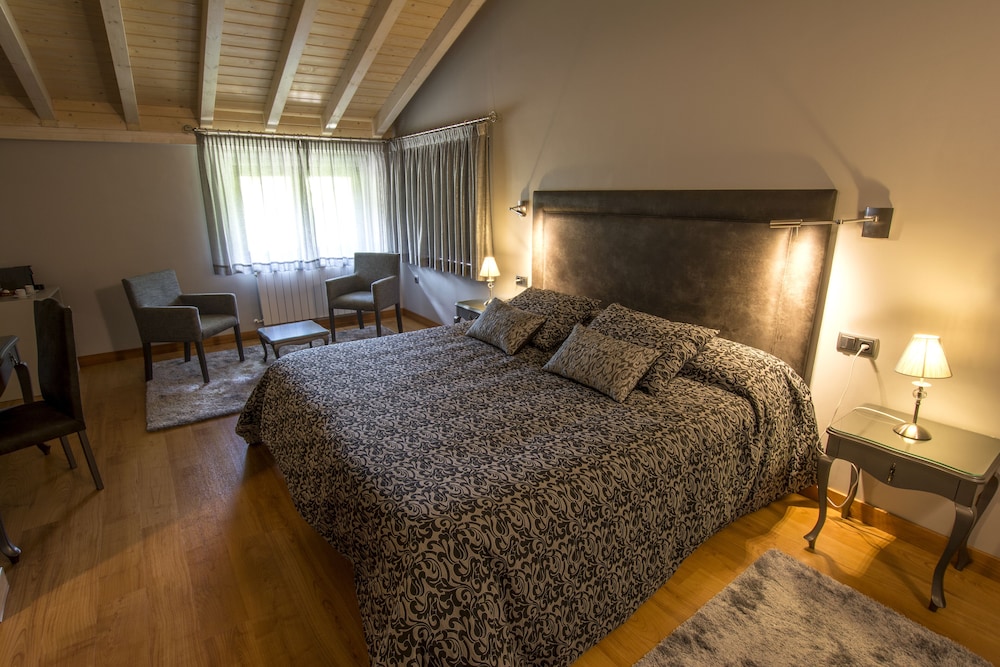 Suite Exclusiva, 1 Dormitorio, Bañera de Hidromasaje, Vista a la Montaña