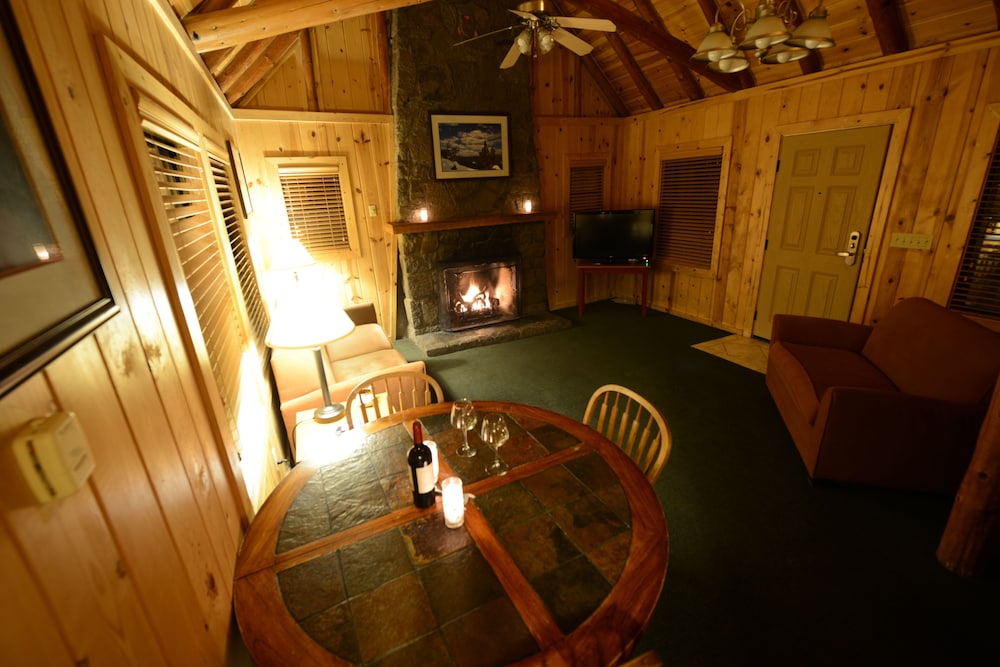Two Story Chalet photo 1