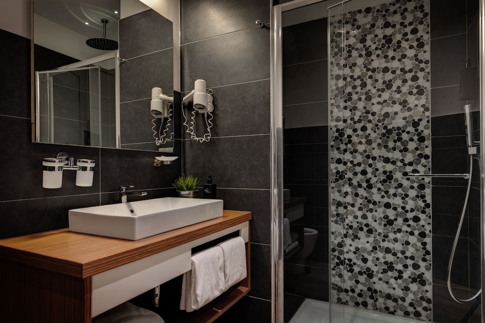 Executive Double or Twin Room, Annex Building photo 2