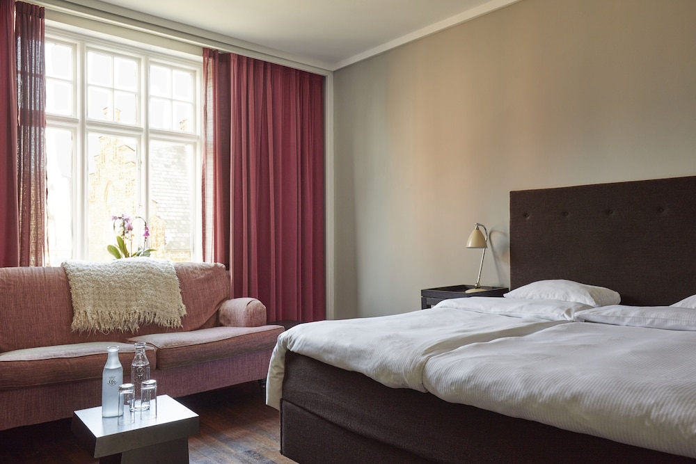 Executive Double Room, 1 King Bed - Photo 1