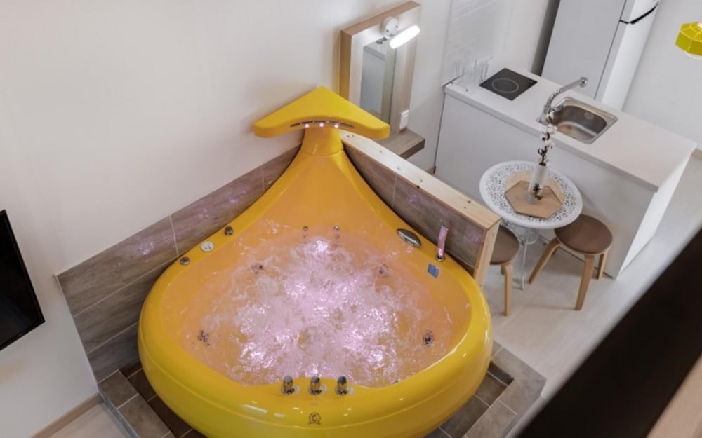 Room (204 (Jet Spa))