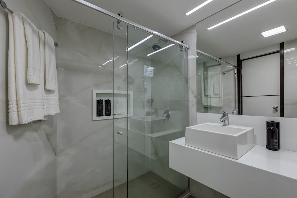 Quarto Quintuplo, Parcial Vista Mar. - Photo 5