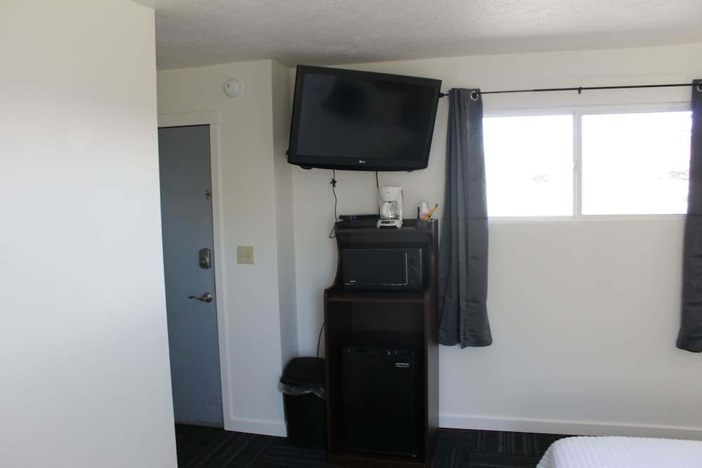 Single Room, 1 King Bed photo 2