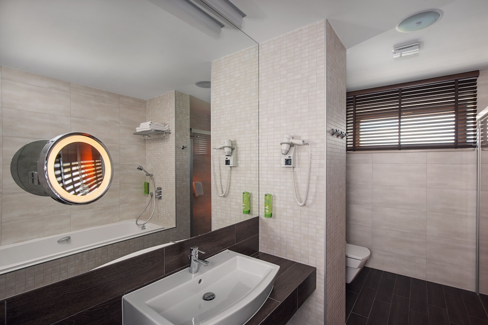 Premium Apartment photo 2