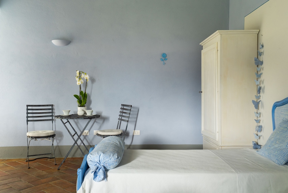 Triple Room (6) photo 2