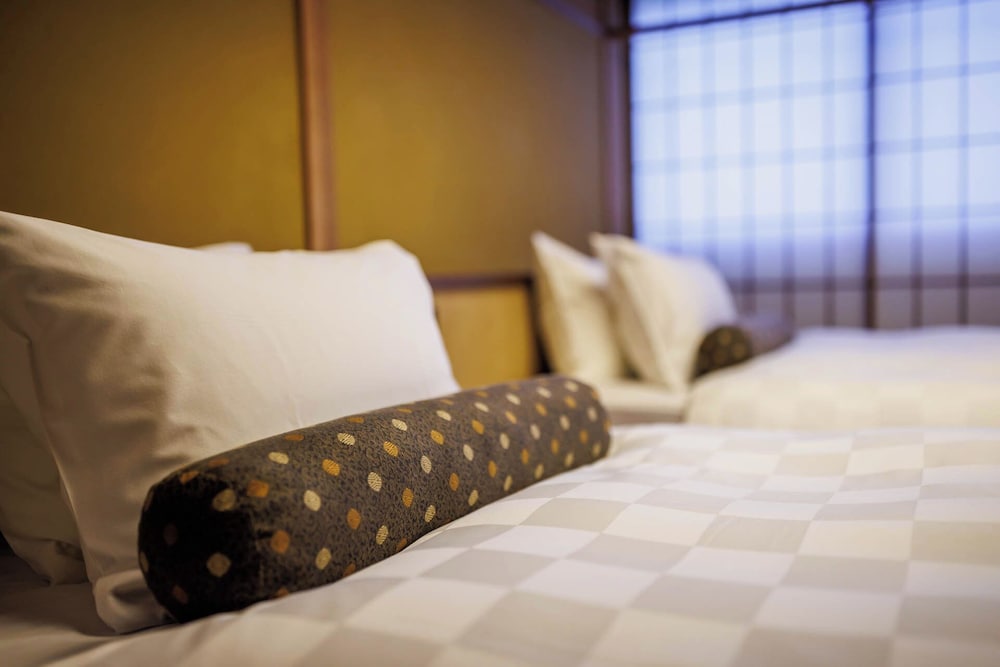 Executive Quadruple Room photo 3