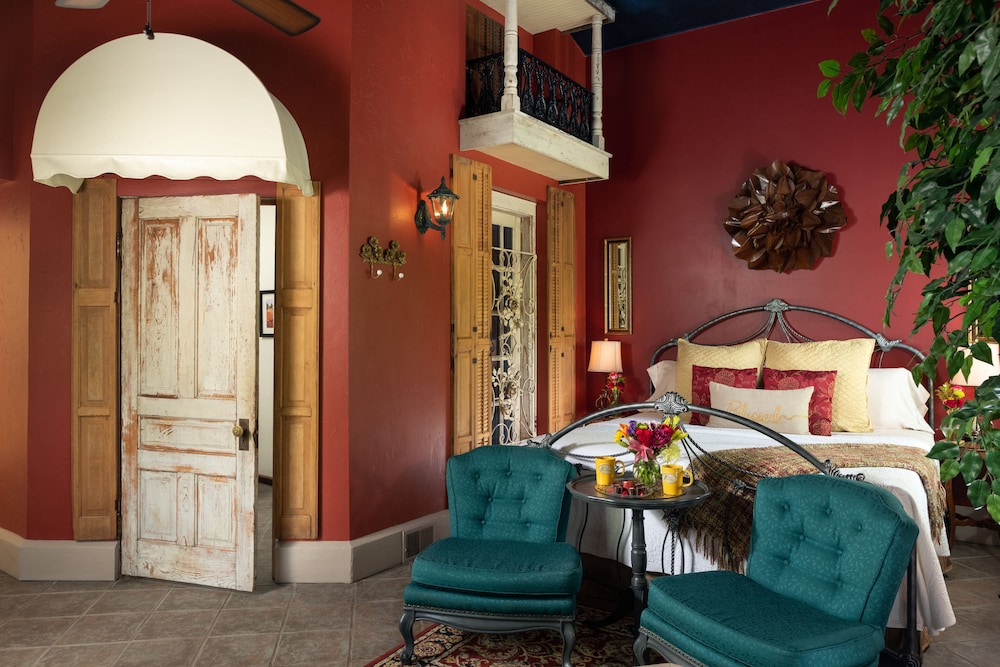 Romeo & Juliet Suite photo 3